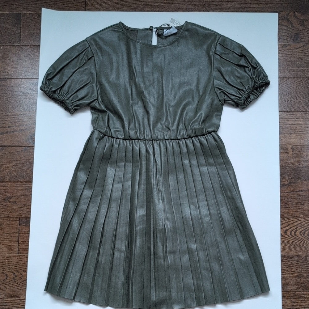 Zara Metallic Gray Top